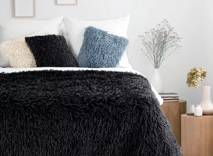 Koc futrzany 130x270 ADORE czarny