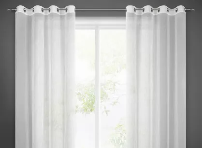 Firana na przelotkach 140x250 PILAR biała gładka o strukturze deszczyku
