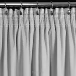 Zasłona na taśmie 140x270 DANI welwetowa srebrna jednokolorowa zdobiona w dolnej części falbanami - 8