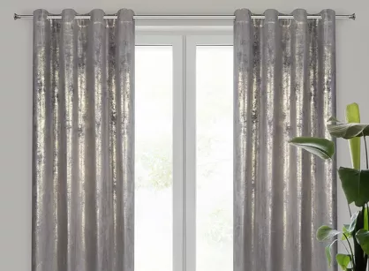 Zasłona na przelotkach 140x250 RENIA welwetowa stalowa z szampańskim przecieranym wzorem