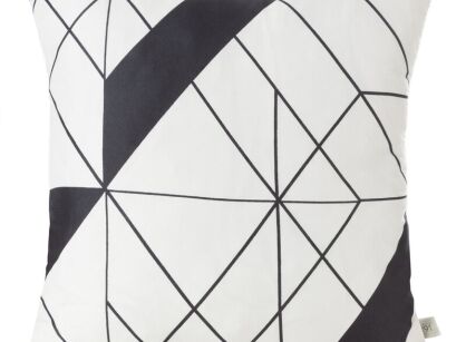  Poszewka 40x40 GEO 1 kremowa z czarnym wzorem geometrycznym
