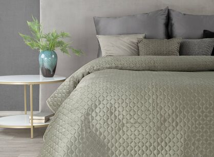 Narzuta welwetowa 220x240 DIMON srebrna pikowana w geometryczny wzór