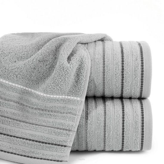 Ręcznik bawełniany 70x140 IZA stalowy z kontrastującą bordiurą w pasy Design 91