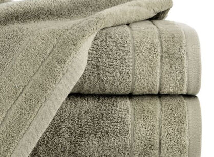 Ręcznik bawełniany 50x90 DAMLA jasny brąz gładki z subtelną bordiurą