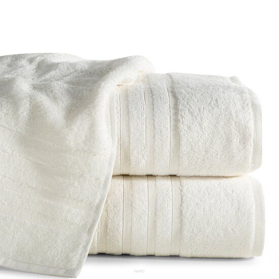 Ręcznik z bawełny egipskiej 50x90 LAVIN kremowy z delikatną bordiurą w paski z kolekcji Premium