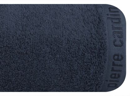 Ręcznik 70x140 EVI Pierre Cardin granatowy zdobiony bordiurą w kolorze ręcznika z logo marki
