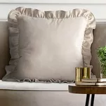 Poszewka welwetowa 45x45 jednokolorowa BRENDA 1 beżowa z falbanami - 2