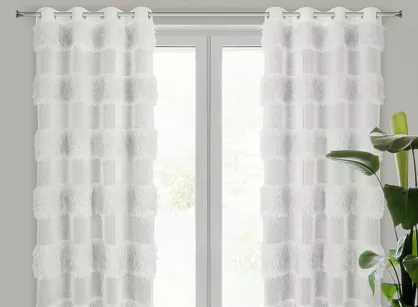 Firana gotowa na przelotkach 140x250 MARGARET kremowa z etaminy z moherową nicią w pasy
