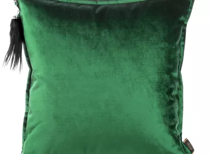 Poszewka welwetowa 45x45 ROYAL 5 ciemna zieleń z ozdobnym chwostem z kryształem i piórami