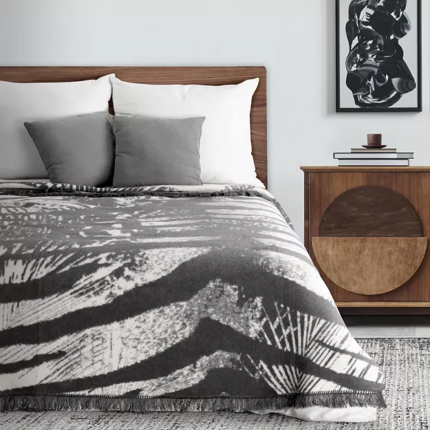 Koc bawełniany 220x240 AKRYL 2 Eva Minge stalowy biały dwustronny z frędzlami