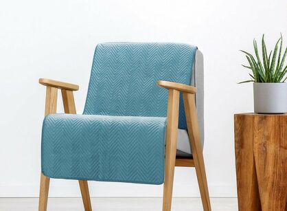 Narzuta na fotel welwetowa 70x160 SOFIA niebieska pikowana w gęstą jodełkę