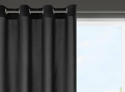Zasłona na przelotkach 140x175 RITA jednokolorowa czarna z miękkiej tkaniny