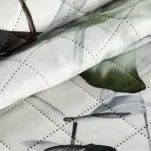 Narzuta welwetowa 170x210 ELLEN biała pikowana z wzorem egzotycznych oliwkowych wyrazistych liści - 3