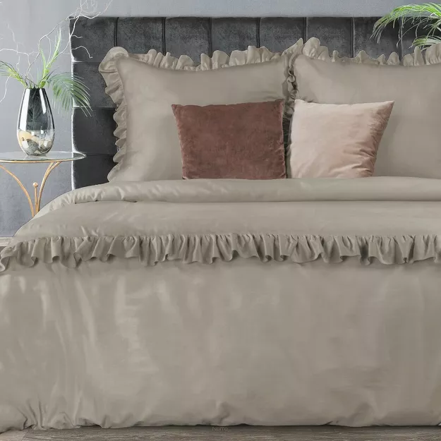 Pościel z makosatyny 160x200 VENUS 1G kawowa jednokolorowa z falbanką Premium