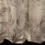 Zasłona na przelotkach 135x270 DEBRA welwetowa beżowa z szampańskim nadrukiem efektownych liści - 7