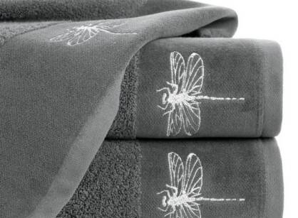 Ręcznik 70x140 LORI 1 stalowy z błyszczącym haftem w kształcie ważki na szenilowej bordiurze