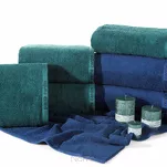 Ręcznik 70x140 EVI Pierre Cardin granatowy zdobiony bordiurą w kolorze ręcznika z logo marki - 7