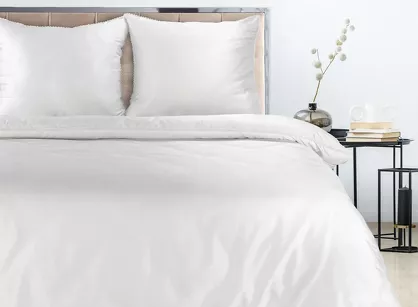 Pościel satyna bawełniana 220x200 LINDA biała zdobiona delikatną koronką z kolekcji Nova Style