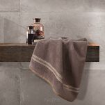 Ręcznik 70x140 FILON srebrny zdobiony bordiurą w prążki z połyskującą srebrną nicią - 8