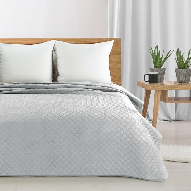 Narzuta welwetowa 170x210 ARIEL srebrna pikowana w motyw łuski