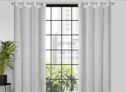 Firana na przelotkach 140x250 KEJTI biała jednokolorowa o strukturze drobnego dreszczyku