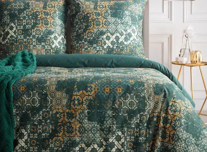 Pościel satynowa 220x200 SPRING 69 ciemna zieleń beż z nadrukiem mozaiki z kolekcji Classic