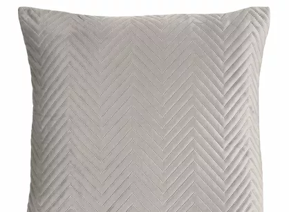 Poszewka welwetowa 45x45 Sofia beżowa pikowana w gęstą jodełkę