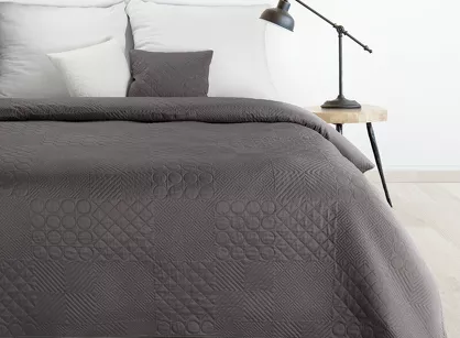 Narzuta jednokolorowa 220x240 BONI 5 grafitowa pikowana w geometryczny wzór Design 91