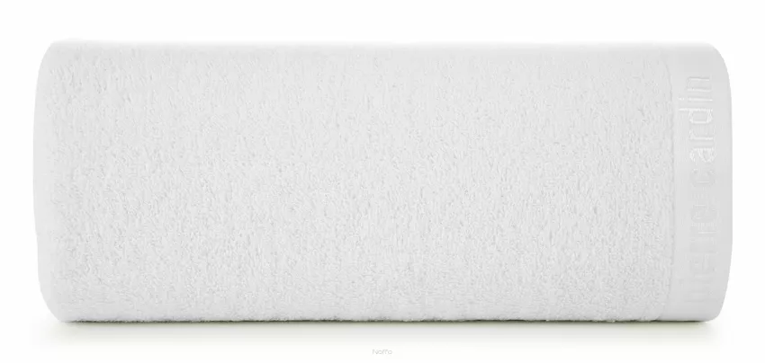 Ręcznik 70x140 EVI Pierre Cardin biały zdobiony bordiurą w kolorze ręcznika z logo marki