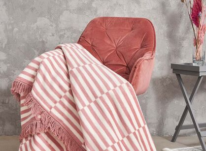 Koc bawełniany 150x200 2147-1 różowy plażowe paseczki z frędzlami