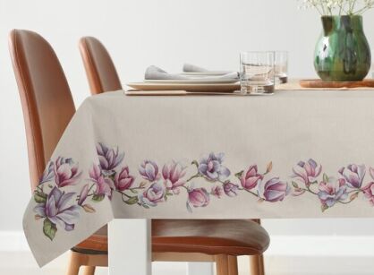 Obrus gobelinowy 140x180 1214 naturalny z wzorem różowych kwiatów magnolii