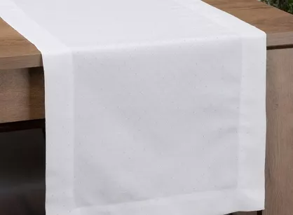 Bieżnik elegancki 40x140 ELLEN biały w drobne kropeczki z ozdobną listwą połyskujący srebrną nicią
