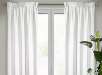 Zasłona na taśmie 140x270 RITA jednokolorowa biała z miękkiej tkaniny