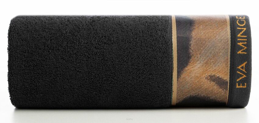 Ręcznik 30x50 EVA 23 Eva Minge czarny z drukowaną bordiurą z wzorem zwierzęcym 500 g/m2