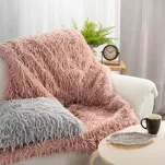 Koc futrzany 130x270 ADORE pudrowy - 7