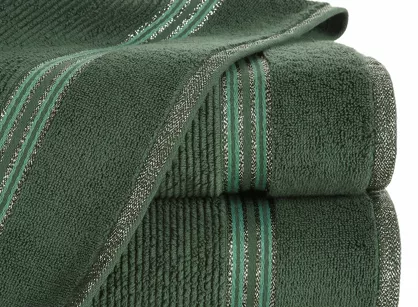 Ręcznik 70x140 FILON ciemna zieleń zdobiony bordiurą w prążki z połyskującą srebrną nicią