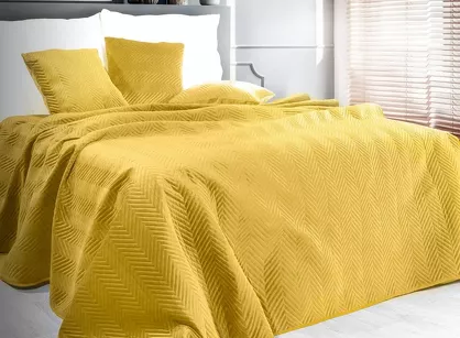 Narzuta welwetowa 220x240 SOFIA musztardowa pikowana w gęstą jodełkę