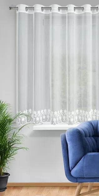 Firana gotowa na przelotkach 300x150 SADIE biała z delikatnej siateczki z wyhaftowanymi kwiatkami
