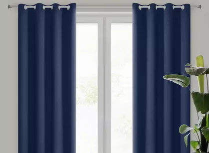 Zasłona na przelotkach 135x250 PARISA zaciemniająca granatowa jednokolorowa Design 91