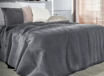 Narzuta welwetowa 230x260 SOFIA grafitowa pikowana w gęstą jodełkę