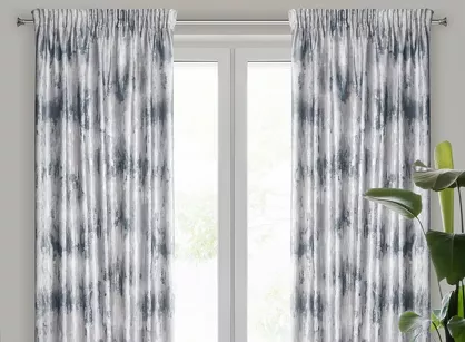 Zasłona na taśmie 140x270 TINA welwetowa srebrna z metalicznym nadrukiem