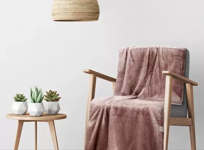 Koc na fotel 70x160 CINDY 5 ceglany puszysty w jodełkę Design 91