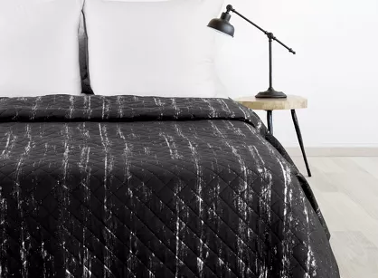 Narzuta z mikrofibry 200x220 BLINK 1 czarna pikowana ze srebrnym przecieranym wzorem Design 91