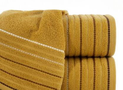 Ręcznik bawełniany 70x140 IZA musztardowy z kontrastującą bordiurą w pasy Design 91