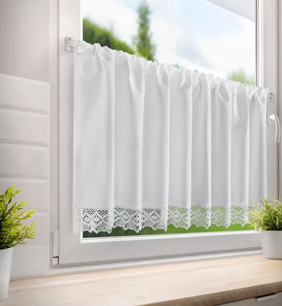 Zazdrostka gotowa w tunelu 150x60 CLARIE biała z bawełny zdobiona koronką