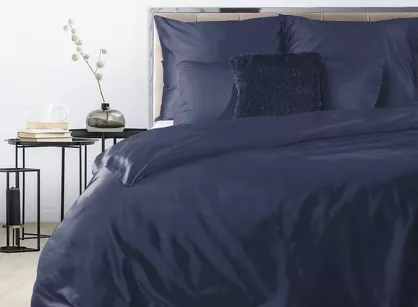 Pościel satynowa 220x200 DINA jednokolorowa gładka ciemny granat z kolekcji Diva Line