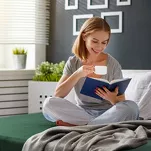 Prześcieradło z bawełny jersey z gumką kremowe 90x200 Design 91 - 7