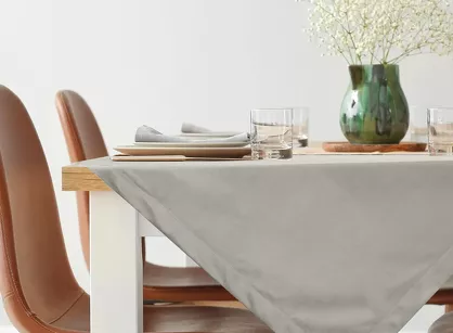 Nakładka welwetowa 85x85 MELINDA srebrna wykończona mankietem