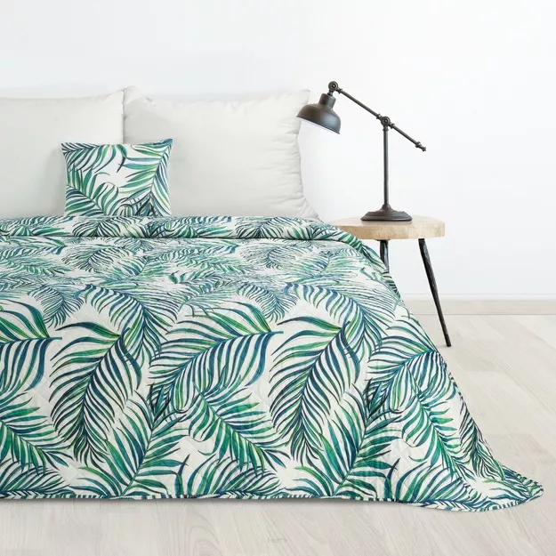 Narzuta pikowana 200x220 PALMS 2 biała z nadrukiem zielonych niebieskich liści palmy
