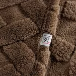 Koc 220x200 CARO ciemny brąz puszysty typu flano z wytłaczanym wzorem Design 91 - 7